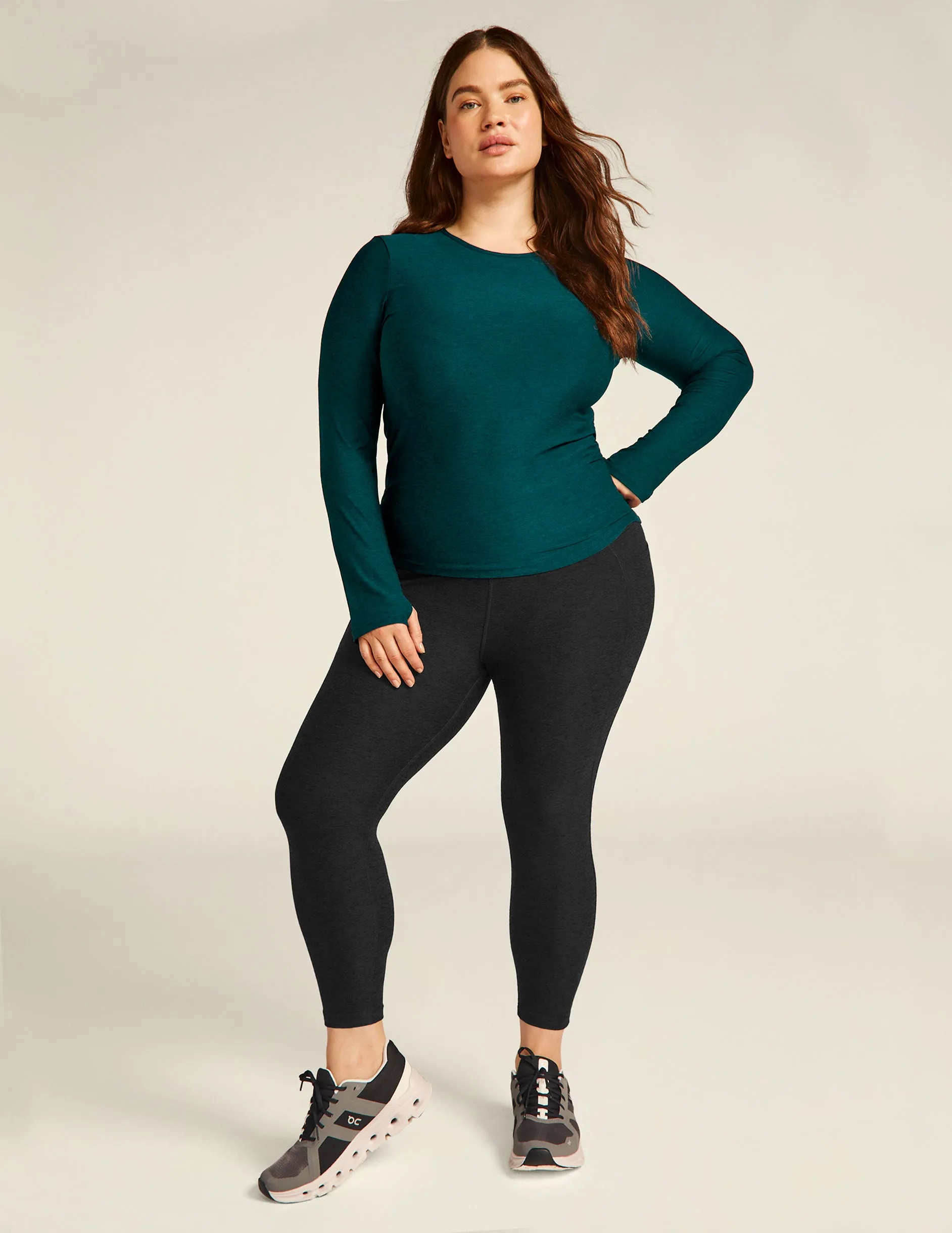 Featherweight Classic Crew Pullover